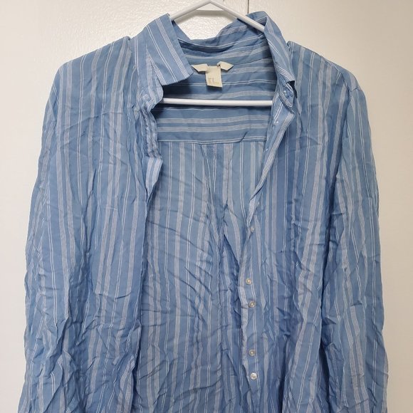 Blue button-down with white stripes - Picture 1 of 2